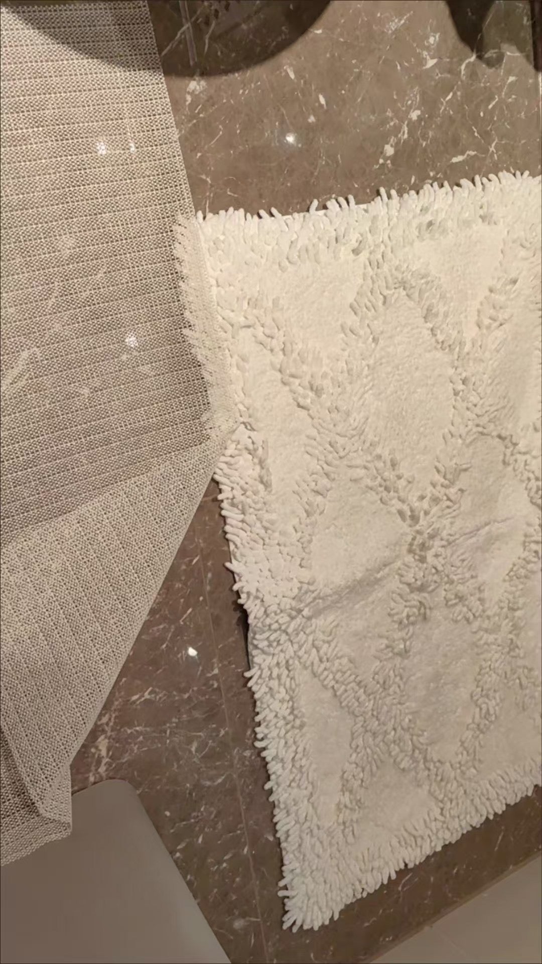 北欧明黄纯棉雪尼尔吸有吸水地垫