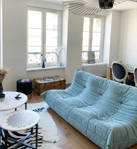 1.8m baby blue麂皮绒毛毛虫沙发